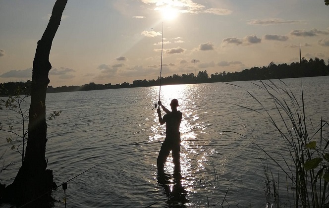 Jezioro Raduńskie Dolne - ryby, jak powstało, mapa, klasa czystości, plaża, noclegi, należy do jezior (2)